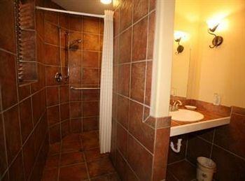 ווימברלי Creekhaven Inn & Spa מראה חיצוני תמונה